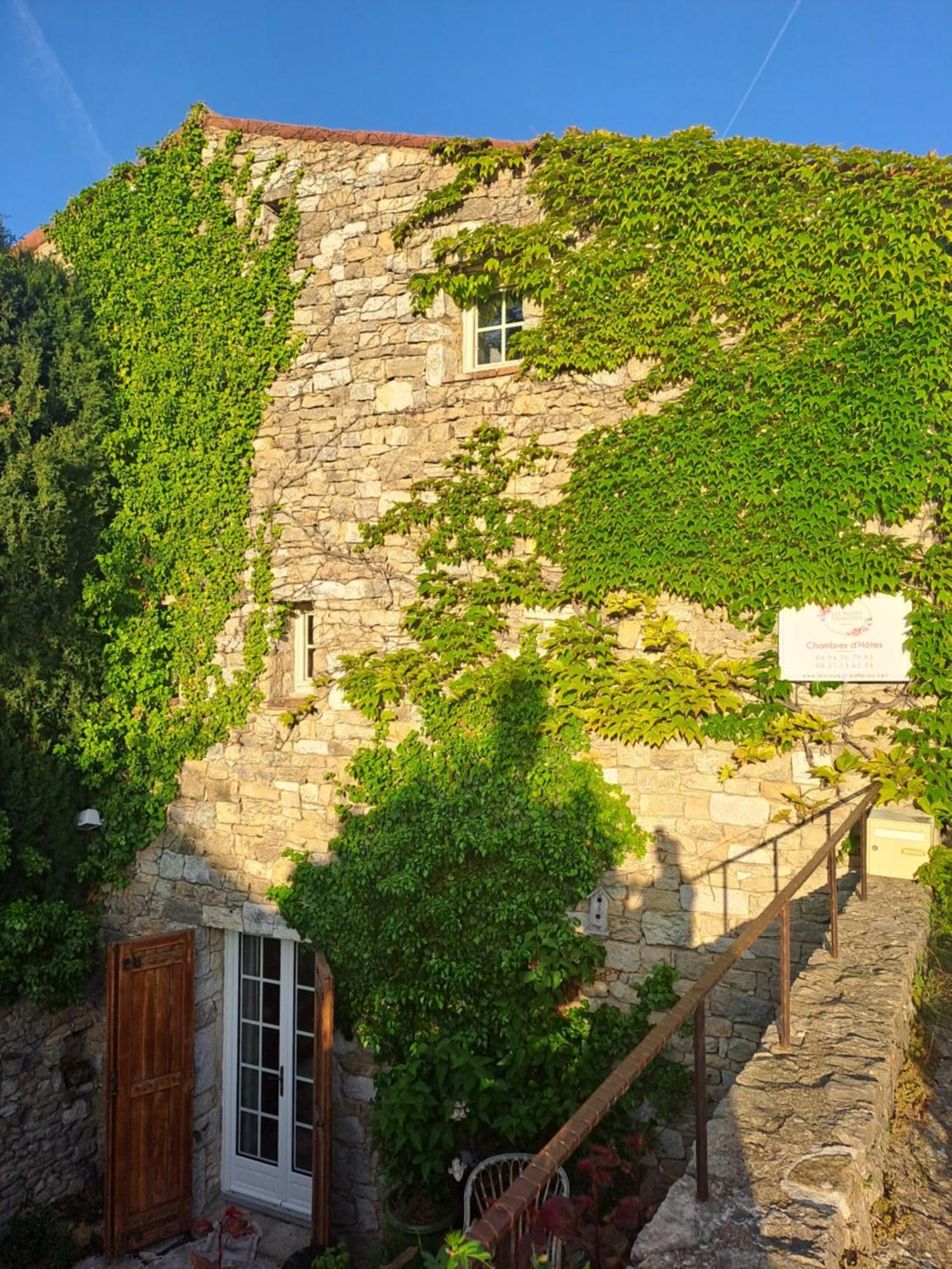 مبيت وإفطار Bargème Les Roses Tremieres المظهر الخارجي الصورة
